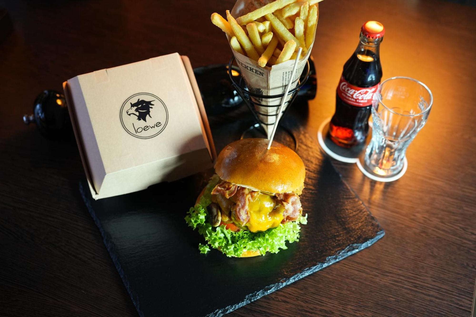 Hotel Restaurant Zum Loewen Duisburg Ngoại thất bức ảnh